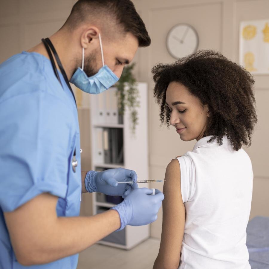Avanços tecnológicos, incorporados a vacinas de nova geração, criaram mecanismos imunológicos e perspectivas para melhor proteção.
